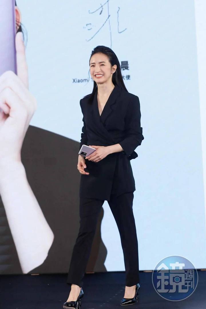 图片[21]-2022年，有哪些女明星在用非苹果手机？（含代言）-觅影博客网