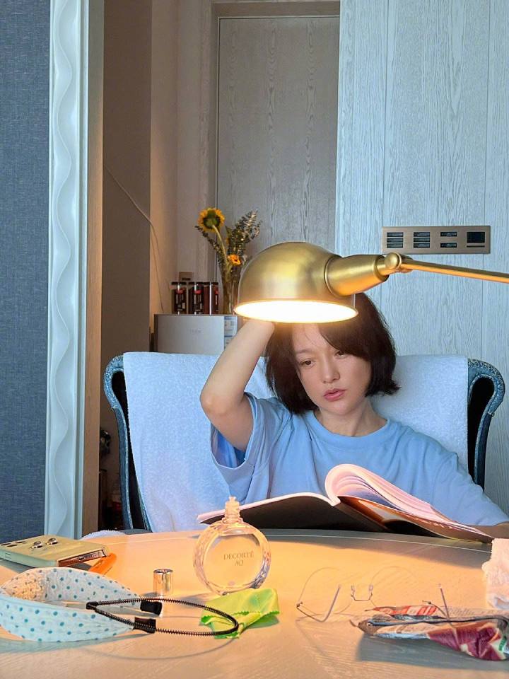 图片[14]-2022年，有哪些女明星在用非苹果手机？（含代言）-觅影博客网
